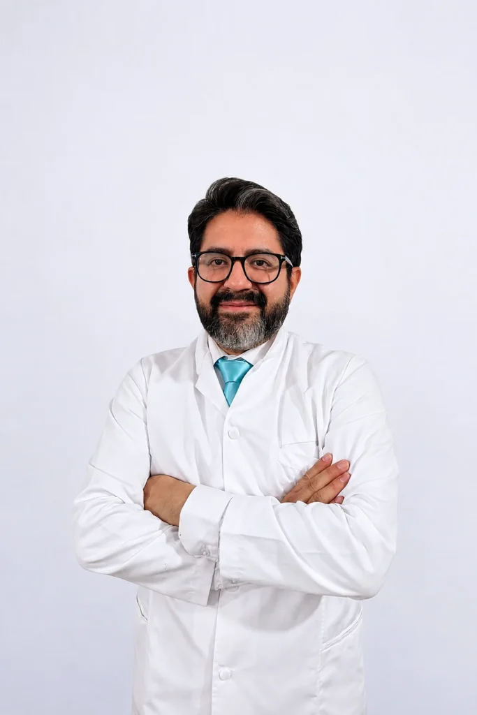 Dr. Carlos Xavier Torres Fonseca