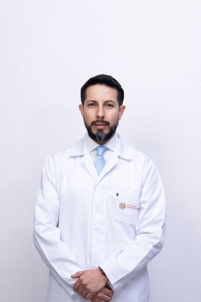 Dr. Juan Andrés Espinoza Daquilema