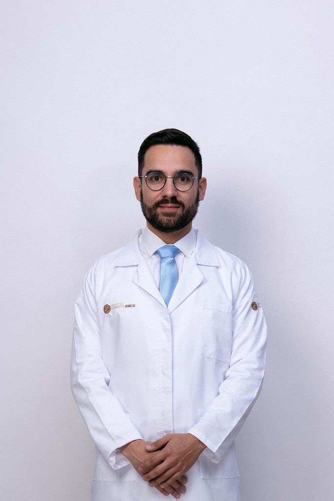 Dr. Agustín Alejandro Vallejo Rodas