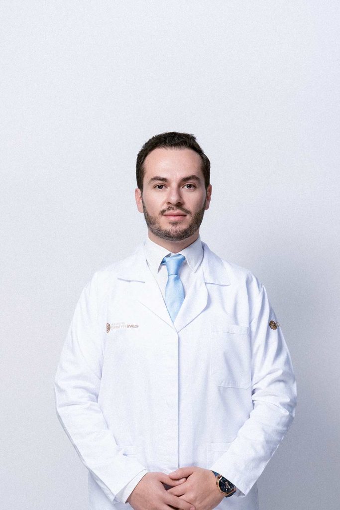 Dr. Fabián Alejandro Bustamante Albán