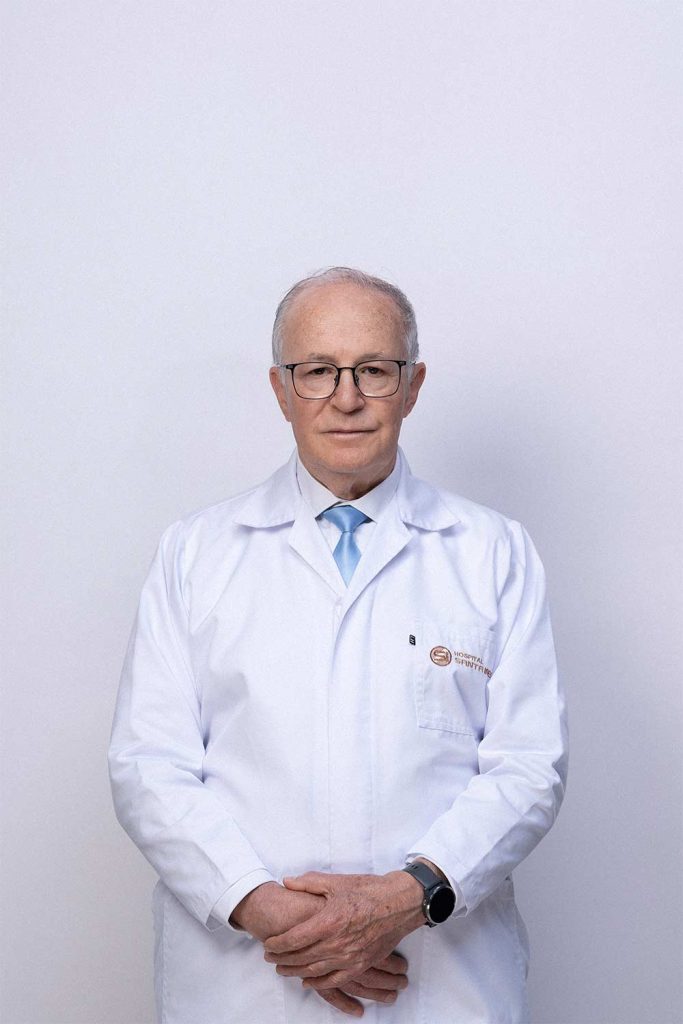 Dr. Genaro Vázquez Arizaga