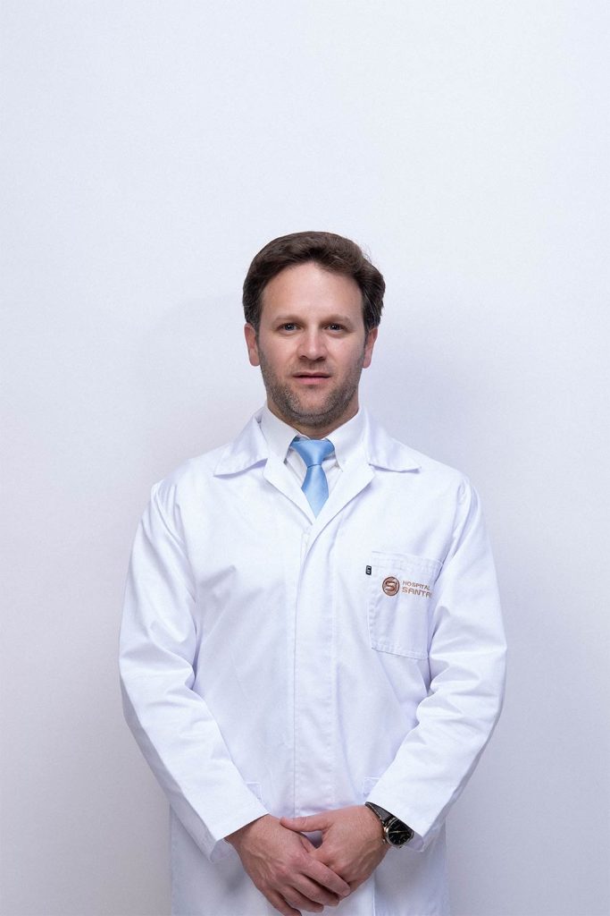 Dr. Juan Francisco Carrión Maldonado