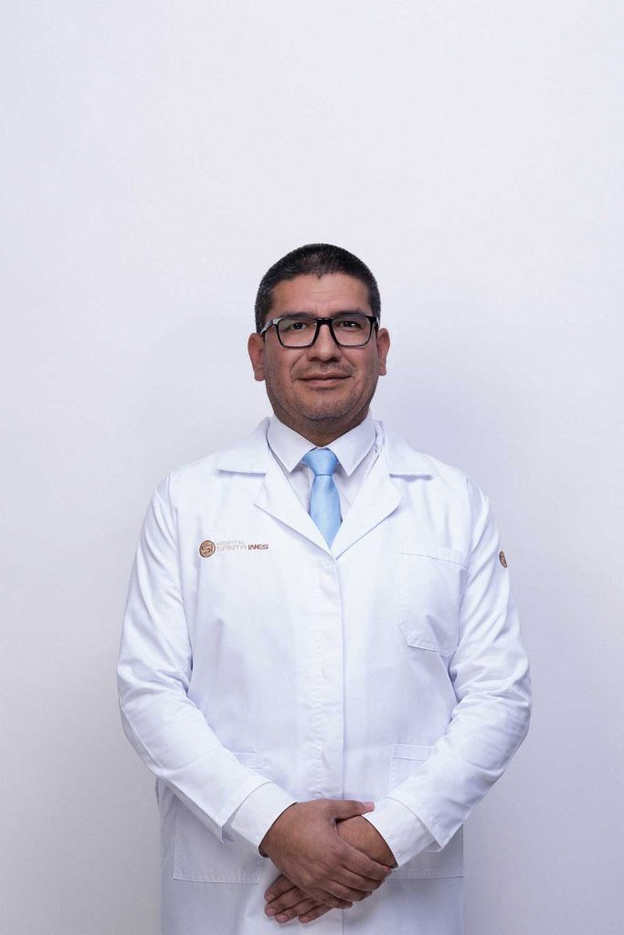 Dr. Marco Vinicio Flor Montero