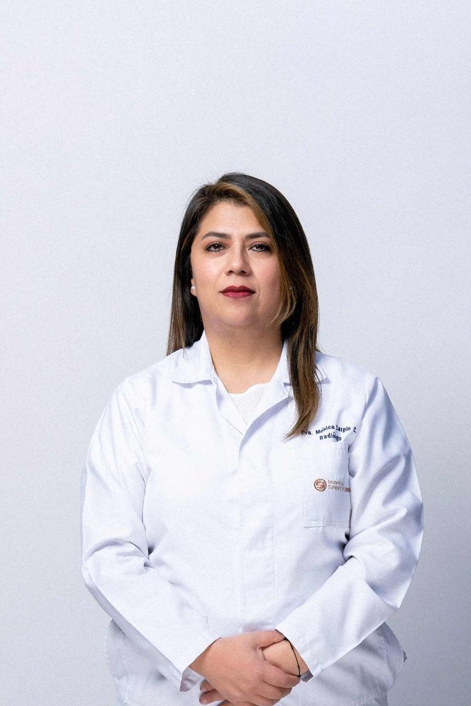 Dra. Mónica Alexandra Carpio Carrera