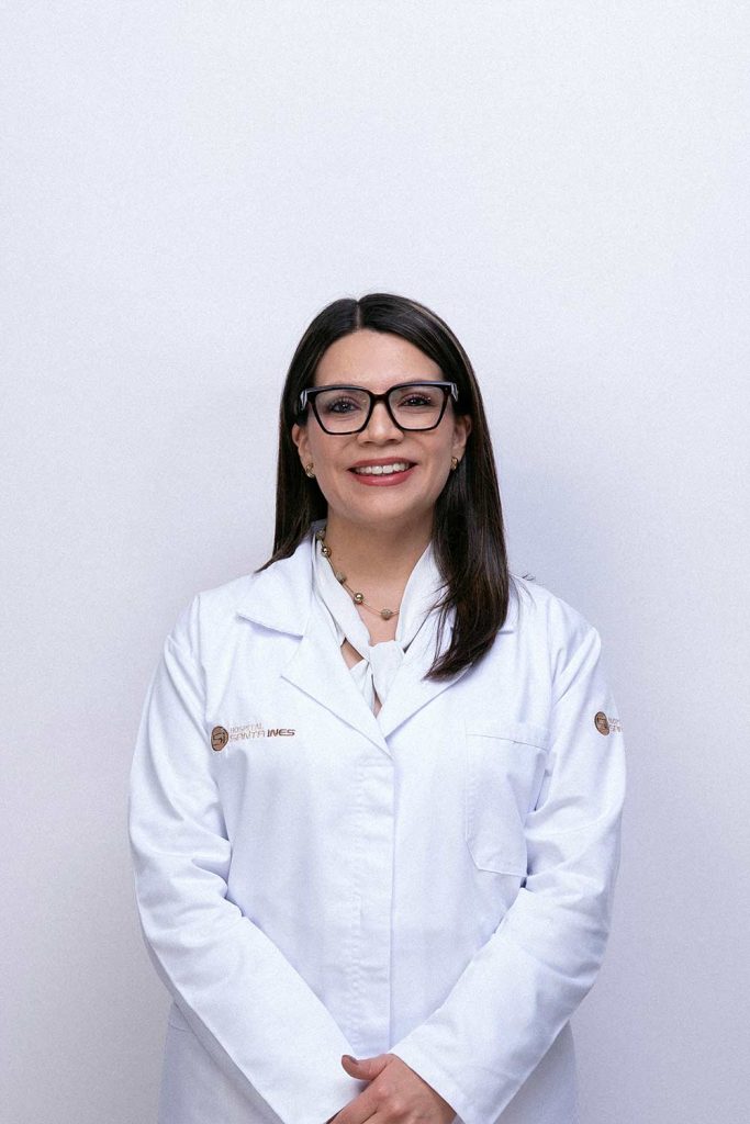 Dra. Andrea Valeria Andrade Izquierdo