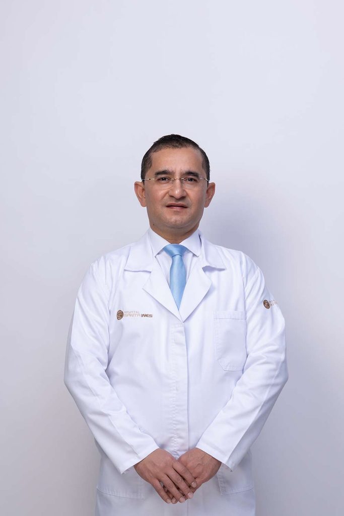 Dr. Wisthon Xavier Moreira Vera